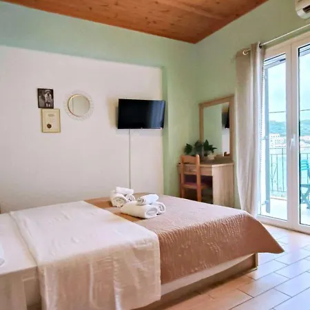 Апартамент Panorama With Stunning Sea Views Сивота